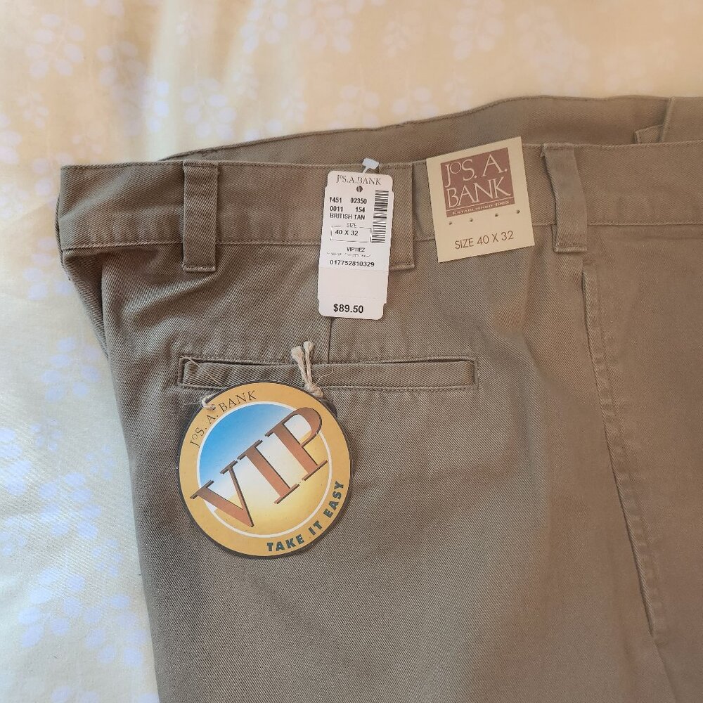 new Jos banks 40 x32 chinos Tan and pleated